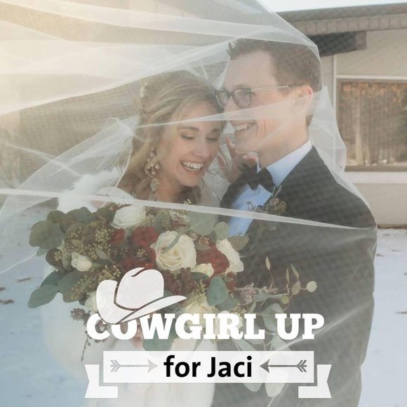 Meet your Posher, Allie - Picture 1 of 1